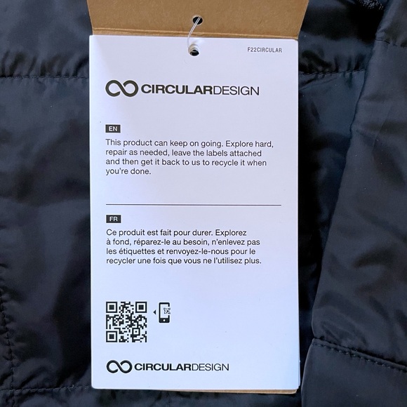 The North Face Women’s Circaloft 1/4 Zip Pullover Black Jacket - Picture 8 of 11